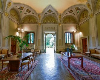 Torre dei Lari Residenza d'Epoca - Florence - Lobby