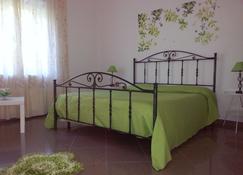 Al Tetto Rosso - Acri - Bedroom
