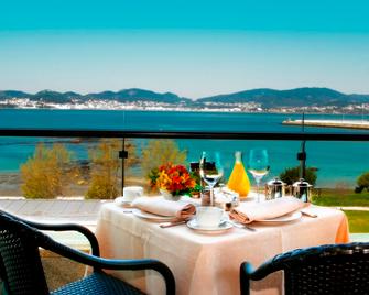 Pazo Los Escudos Hotel Spa & Resort - Vigo - Balcony