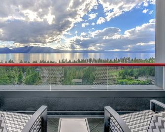 Caesars Republic Lake Tahoe - Stateline - Balkong