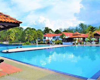 Desaru, Bayu Balau Beach Resort - Nelayan - Piscina
