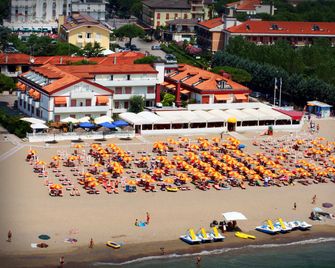 Hotel Righetto Fronte Mare - Cavallino Treporti - Beach