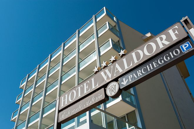 Waldorf Suite Hotel - Rimini - Byggnad
