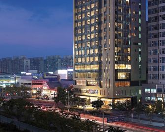 BREEV GWANGJU by LOTTE HOTELS(formerly Ramada Plaza by Wyndham Gwangju) - Kwangdžu - Budova