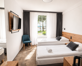 Hotel - Restauracja 'Tawerna Pirat' - Olsztyn - Sypialnia