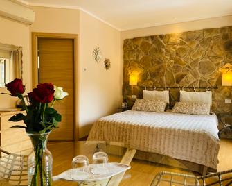 Locanda Nelia Guest House - Baveno - Habitación