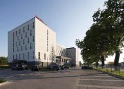 InterCityHotel Berlin-Brandenburg Airport - Schönefeld - Building