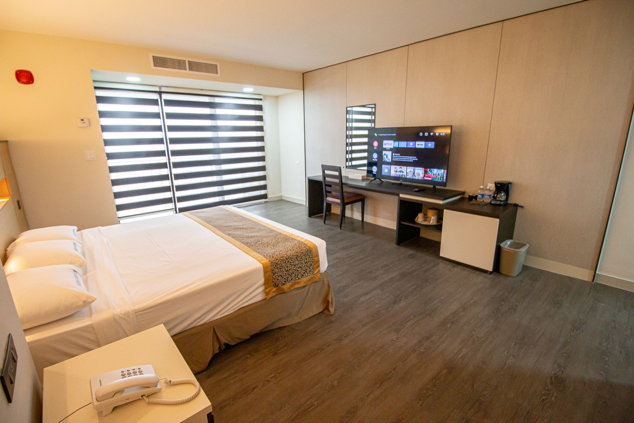 Bayview Hotel Guam - טאמונינג - חדר שינה