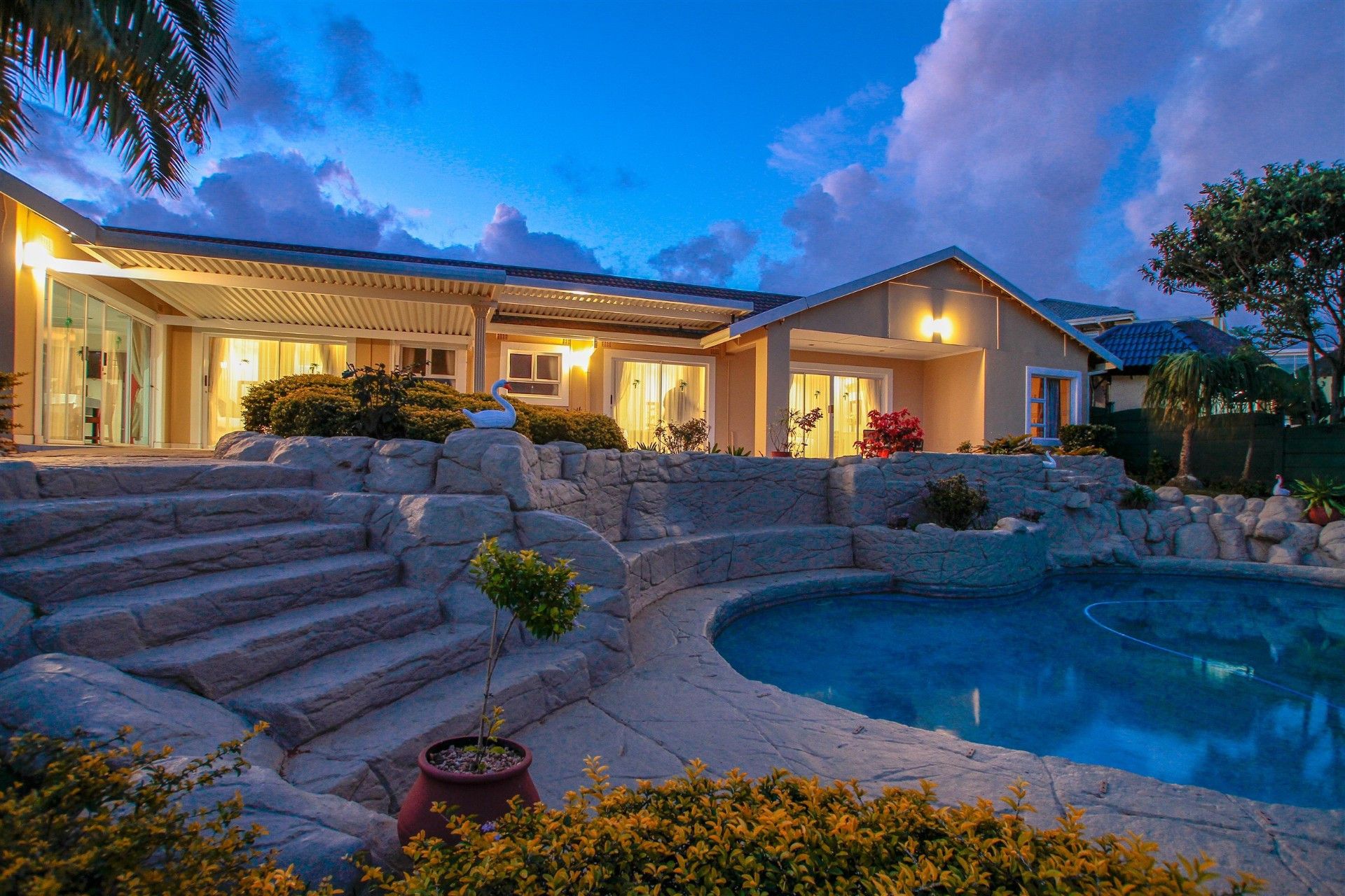 Addis Bed And Breakfast - דורבן - בניין