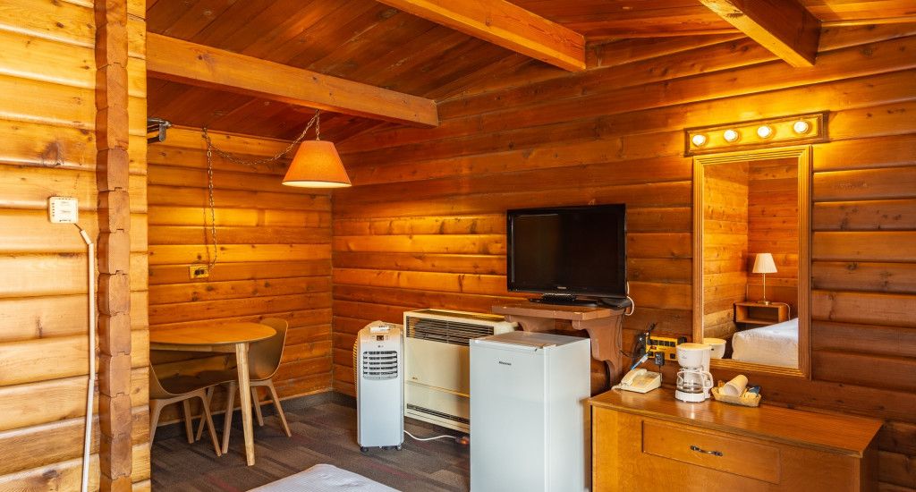 Rundle Mountain Lodge - Canmore - Servicio de la habitación