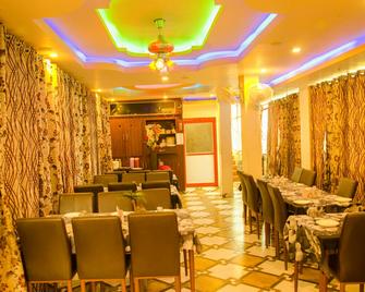 OYO 18873 Hotel Comfort - Deoghar - Restaurant
