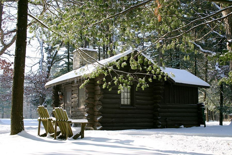 White Pines Resort 117 2 4 3 Mount Morris Hotel Deals Reviews Kayak