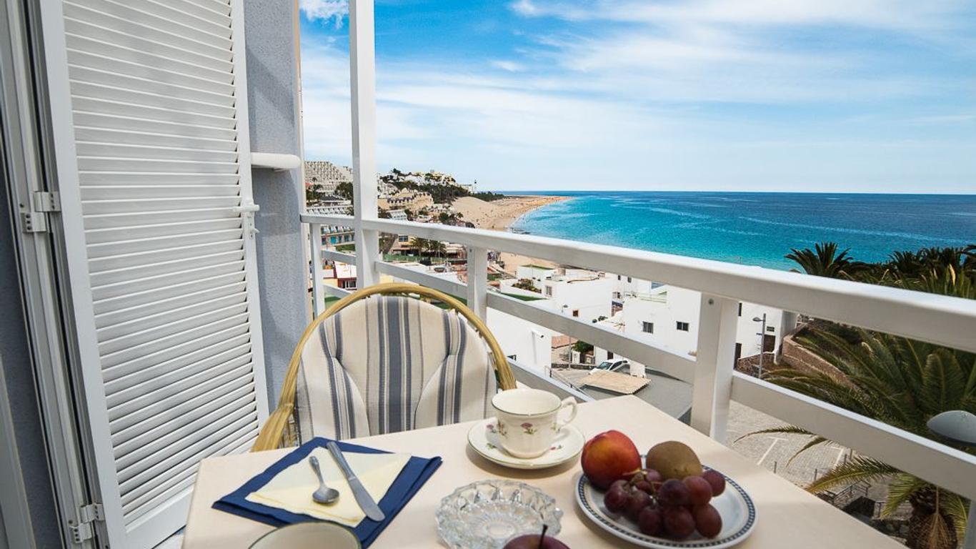 Altavista Apartahotel-Adults Only Over 14