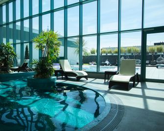 The Malvern - Malvern - Pool