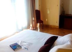 Hotel Ciudad de Cazorla - Cazorla - Slaapkamer