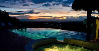 Hotel Hacienda Combia - Calarcá - Piscine