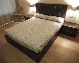 Sercotel Apartamentos Masella 1600 - Alp - Bedroom