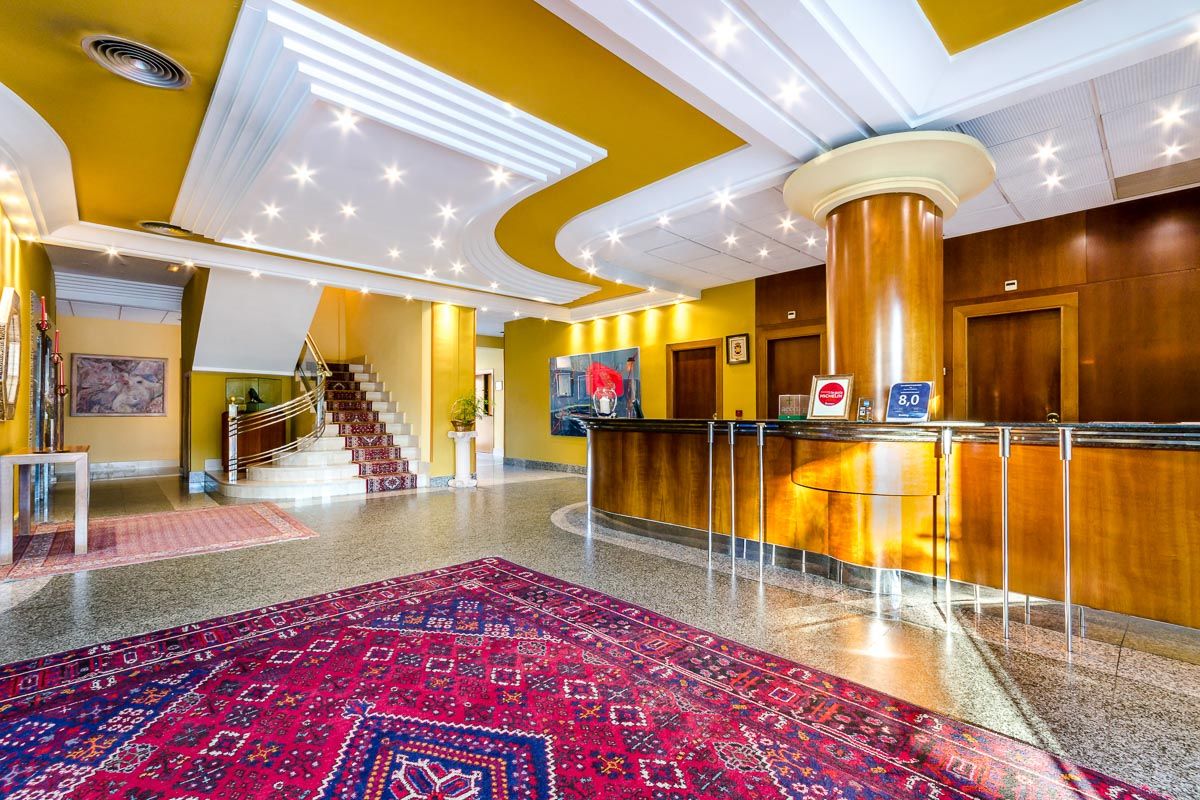 Hotel Horus Salamanca - Salamanca - Front desk