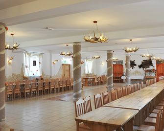 Zajazd Gajówka - Zwierzyniec - Sala bankietowa