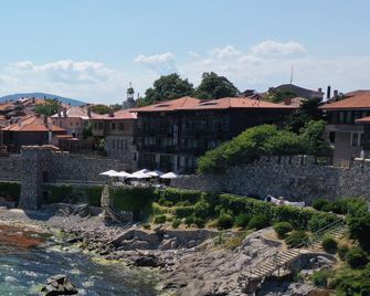 Family Hotel Casa del Mare - Sozopol - Edifício
