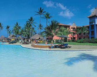 Tropical Princess Beach Resort & Spa - Punta Cana - Pool