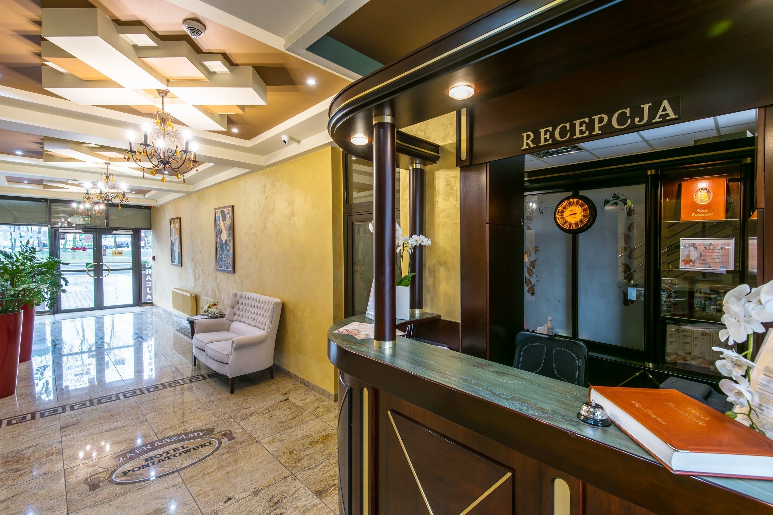 Hotel Poniatowski - Radom - Rezeption