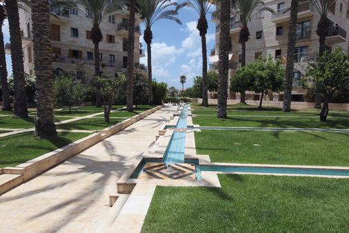 Andromeda Hill apartments & Spa - Τελ Αβίβ - Κτίριο