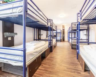 Euro Hostel Glasgow - Glasgow - Bedroom