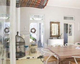 Himmelblau Boutique Bed and Breakfast - Cape Town - Dining room