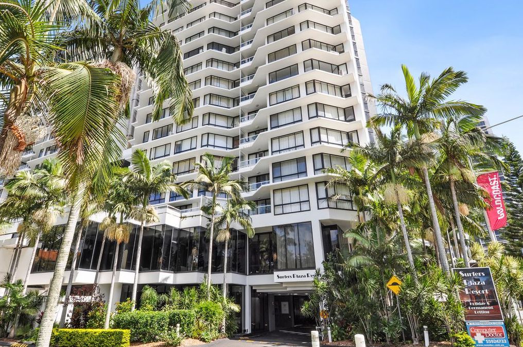 Surfers Plaza Resort - סרפרז פרדייז - כניסה למלון