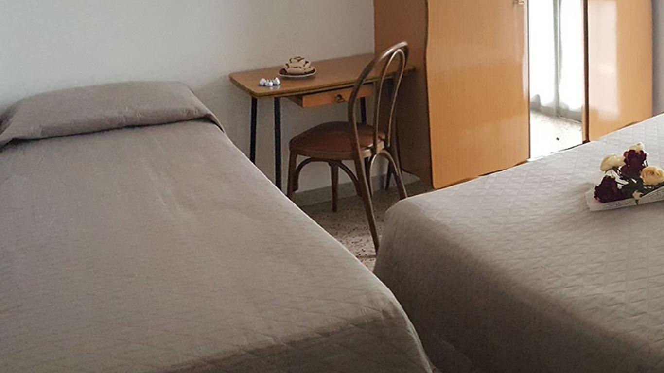 هوتل فلوريس