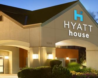 Hyatt House Boston/Waltham - Waltham - Building