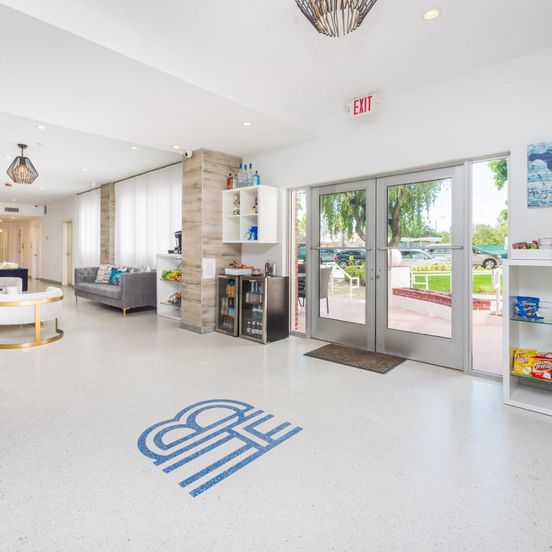 Lobby view of Hotel Belleza