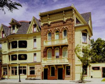 Wyalusing Hotel - Wyalusing - Gebäude