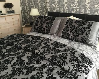 Rosewood B&B - Whitby - Yatak Odası