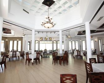 Hotel Gryka e Kelcyres - Tepelenë - Restaurante