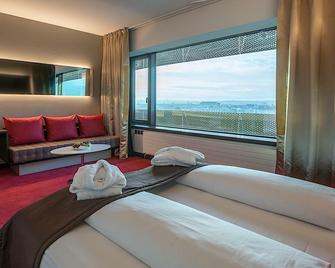 Airport Hotel Basel - באזל - חדר שינה
