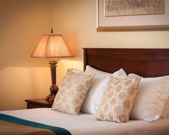 Meadow Court Hotel - Loughrea - Camera da letto