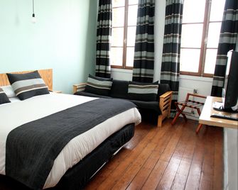 Hotel Ultramar - Valparaíso - Bedroom