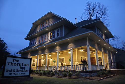 The Thornton Inn Bed & Breakfast Inn - Arlington - Building