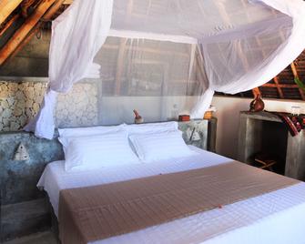 Nur Beach Hotel - Jambiani - Bedroom