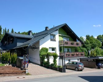 Pension Sonnenheim - وينتربرغ - مبنى