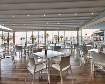 DoubleTree by Hilton Malta - Saint Paul’s Bay - Restaurant