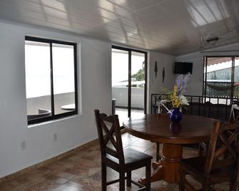 Loma Tranquila - Alajuela - Jídelna