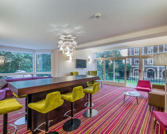 Safestay London Kensington Holland Park - Londra - Salon