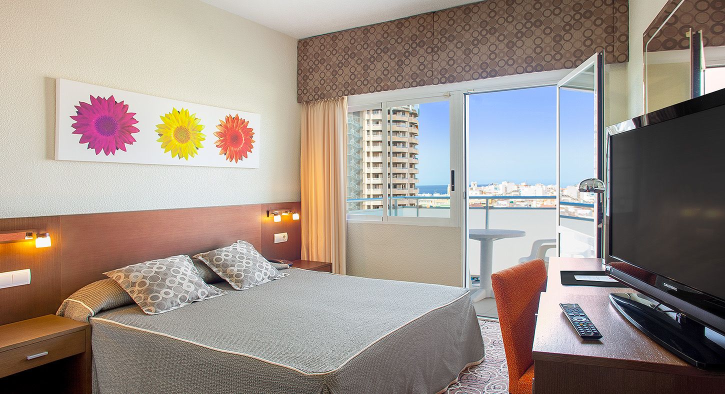 Hotel RH Royal - Adults Only - Benidorm - Schlafzimmer