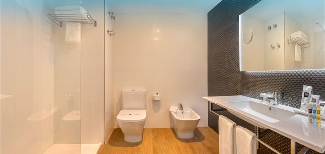 Hotel RH Royal - Adults Only - Benidorm - Bathroom