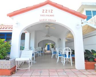 Tres Palmas Inn - San Juan - Edificio