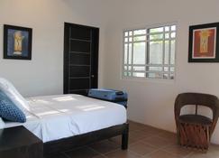 Playas Hotel - Puerto Escondido - Phòng ngủ