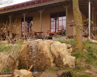 Old West Ranch 'Urlaub auch mit Pferd möglich' - Windelsbach - Edificio